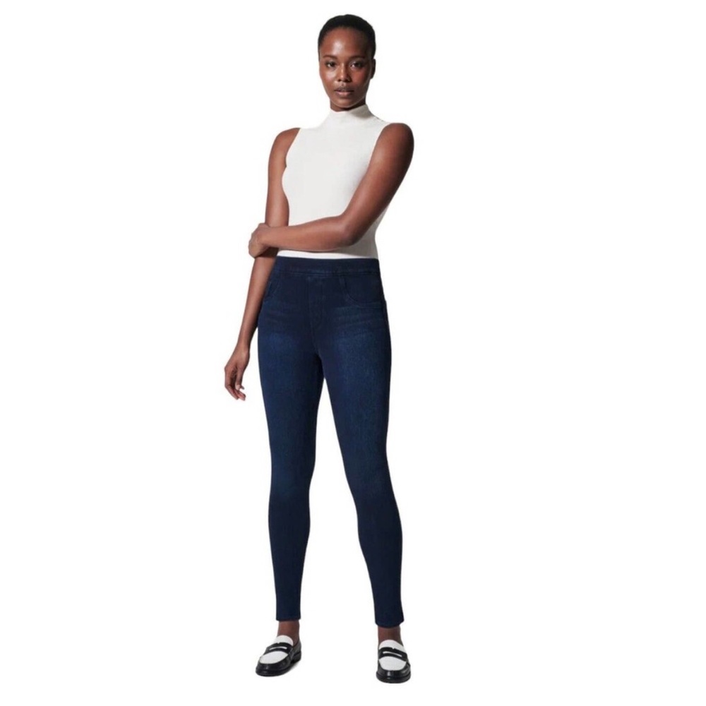 NWT Spanx Ankle Jean-ish Leggings in Twilight Rinse, Size L